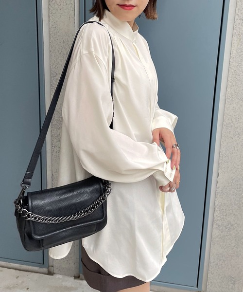 PAGEBOY（ページボーイ）の「ハイネックチュニックブラウス（シャツ/ブラウス・レディース・ターコイズブルー/ブラック/オフホワイト・FREE）」の2枚目の写真