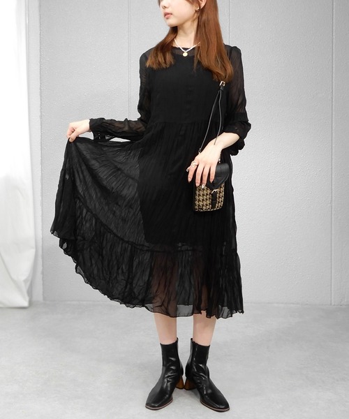 minia（ミニア）の「台形ヒールショートブーツ（ブーツ・レディース・ブラック/アイボリー/グレイッシュベージュ・S/M/L）」の19枚目の写真