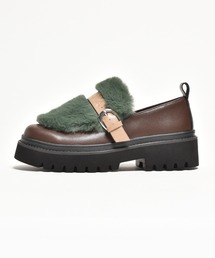 SILNA minacolo（シルナミナコロ）の「ファー ローファー（ローファー）」