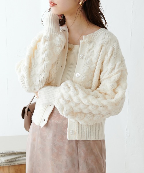 natural couture(ナチュラルクチュール)の「ぽこぽこ編み2WAYニットカーディガン(カーディガン/ボレロ・レディース・イエロー/ピンク/オフホワイト/ブラック・FREE)」の2枚目の写真