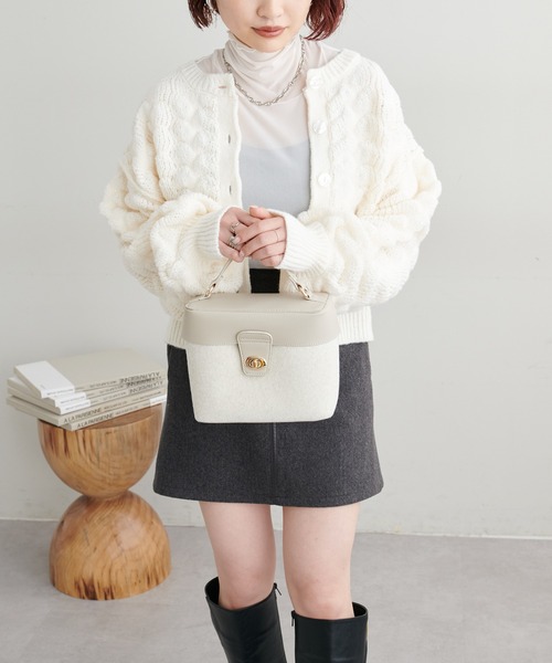 natural couture(ナチュラルクチュール)の「ぽこぽこ編み2WAYニットカーディガン(カーディガン/ボレロ・レディース・イエロー/ピンク/オフホワイト/ブラック・FREE)」の15枚目の写真
