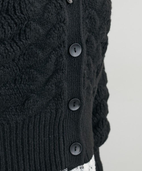 natural couture(ナチュラルクチュール)の「ぽこぽこ編み2WAYニットカーディガン(カーディガン/ボレロ・レディース・イエロー/ピンク/オフホワイト/ブラック・FREE)」の14枚目の写真