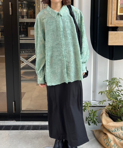 nemne store（ネンネストア）の「【低身長用サイズあり】フリンジジャガード花柄シアーシャツ（シャツ/ブラウス・レディース・ブルー/アイボリー/ピンク・SMALL/MEDIUM）」の14枚目の写真