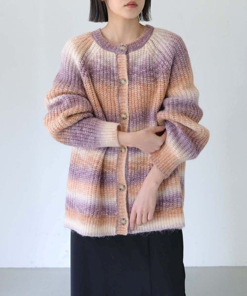vingtrois（バントロア）の「【vingtrois】グラデーションニットカーディガン（カーディガン/ボレロ・レディース・オレンジ/アイボリー/ブルー・M）」の14枚目の写真