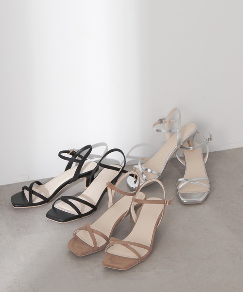 クロスストラップヒールサンダル