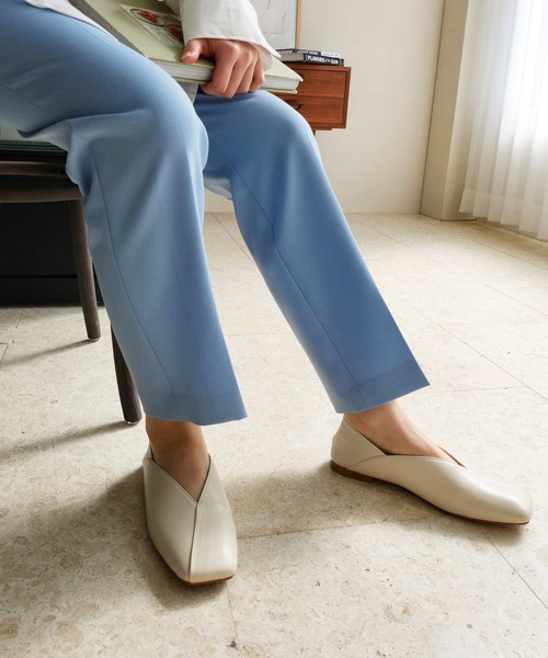 ORiental TRaffic(オリエンタルトラフィック)の「跳べるパンプス スクエアトゥバブーシュ R-3211(パンプス・レディース・ブラック/ブラック系その他/グリーン/ベージュ・33/34/35/36/37/38/39/40/41/42/43)」の5枚目の写真