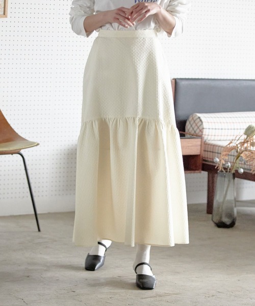 LOWRYS FARM（ローリーズファーム）の「ガララウンドティアードスカート　186184（スカート・レディース・ブラック/アイボリー・FREE）」の8枚目の写真