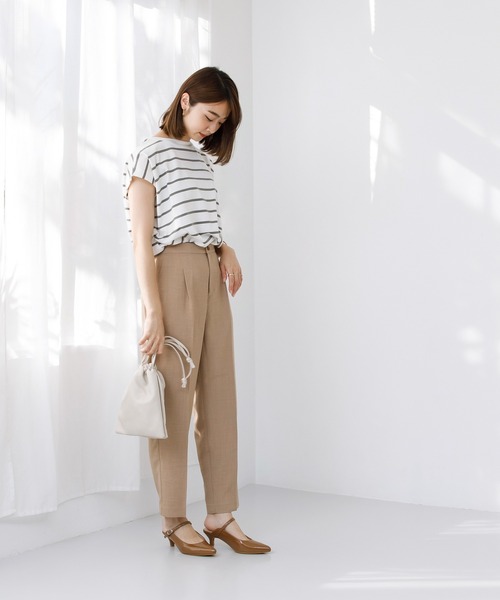 menue(メヌエ)の「5cmヒール 甲ストラップ ミュール パンプス(パンプス・レディース・ベージュ/アイボリー/キャメル/ブラック/イエロー・S/XS/3L/L/LL/M)」の21枚目の写真
