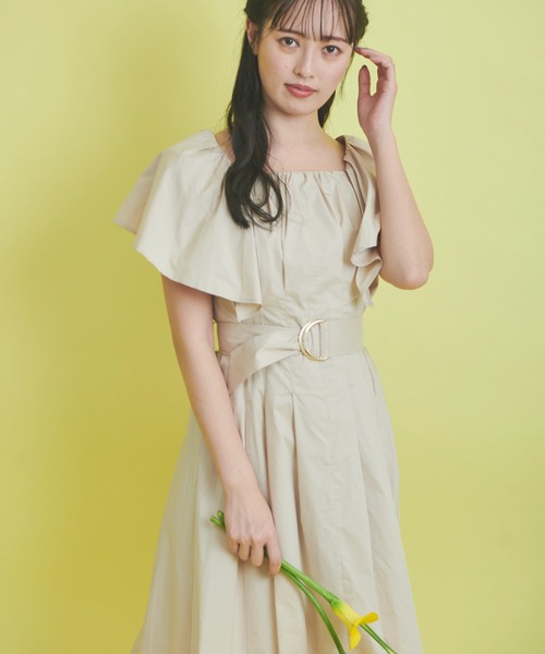 NOELA(ノエラ)の「タイプライターボリュームワンピ(ワンピース・レディース・イエロー/ネイビー/ベージュ・S/M)」の11枚目の写真