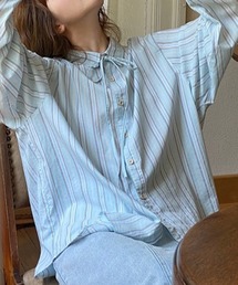 クラシカルストライプリボンタイブラウス