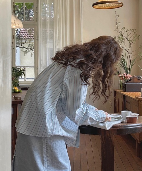 Vipoa（ヴィポア）の「クラシカルストライプリボンタイブラウス（シャツ/ブラウス・レディース・ブルー・FREE）」の6枚目の写真