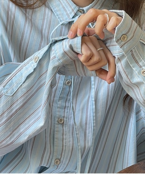 Vipoa（ヴィポア）の「クラシカルストライプリボンタイブラウス（シャツ/ブラウス・レディース・ブルー・FREE）」の15枚目の写真