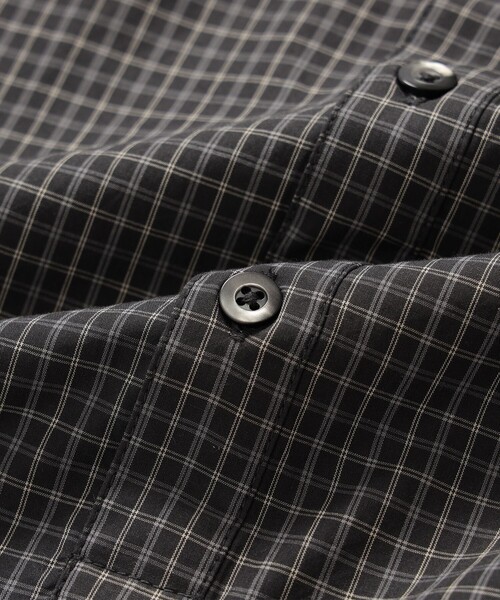 BEAMS(ビームス)の「BEAMS / チェック プルオーバー イージー シャツ(シャツ/ブラウス・メンズ・ブラック/ベージュ・S/M/L/XL)」の9枚目の写真