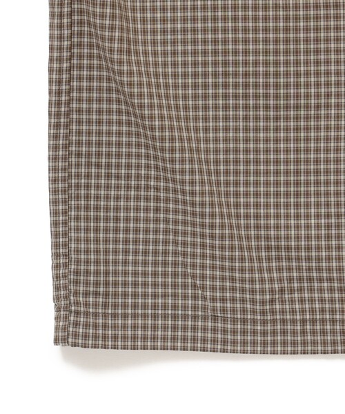 BEAMS(ビームス)の「BEAMS / チェック プルオーバー イージー シャツ(シャツ/ブラウス・メンズ・ブラック/ベージュ・S/M/L/XL)」の14枚目の写真