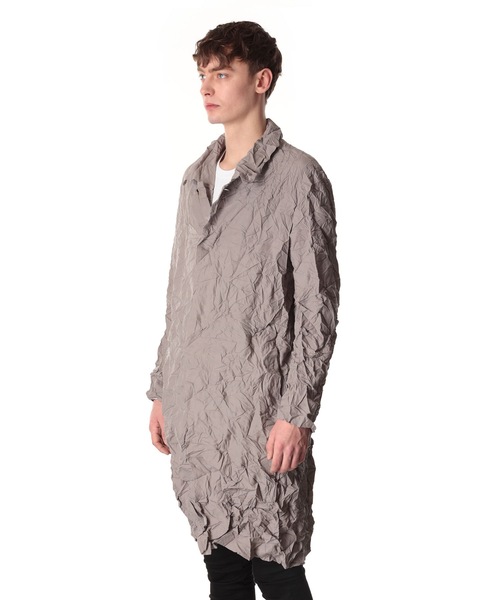 ATTACHMENT（アタッチメント）の「ポリエステル・ポプリン リンクルド バルマカーンコート / PE/WO POPLIN WRINKLED BALMACAAN COAT（ステンカラーコート・メンズ・グレー系その他/ブラック・3/1/2）」の9枚目の写真