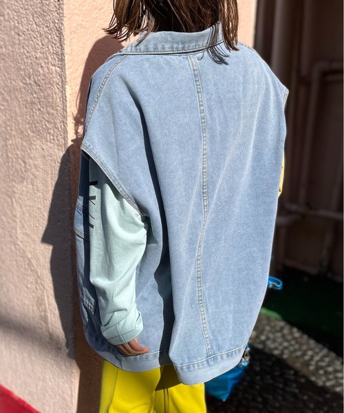 mi via loca（ミヴィアロカ）の「オーバーサイズデニムベスト（ベスト・レディース・ブルー・FREE）」の6枚目の写真