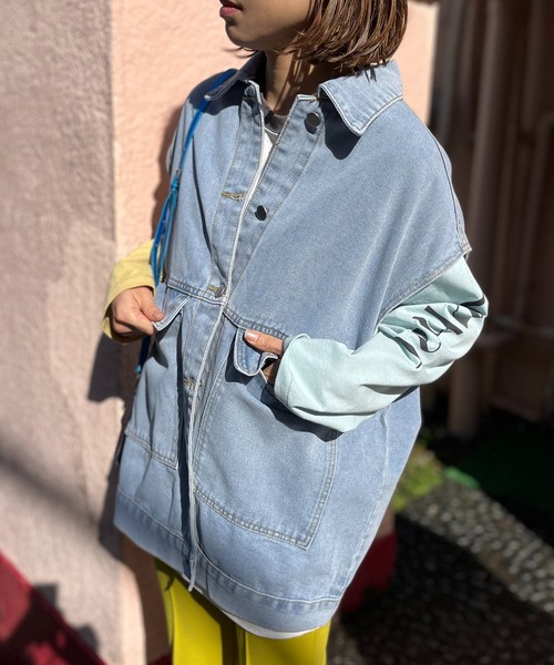 mi via loca（ミヴィアロカ）の「オーバーサイズデニムベスト（ベスト・レディース・ブルー・FREE）」の16枚目の写真