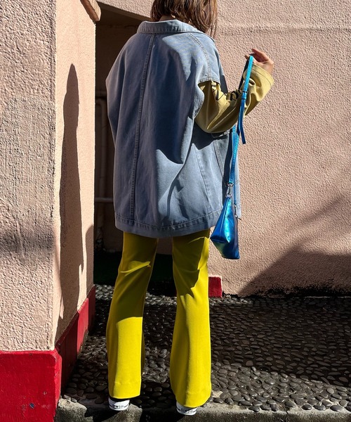 mi via loca（ミヴィアロカ）の「オーバーサイズデニムベスト（ベスト・レディース・ブルー・FREE）」の20枚目の写真