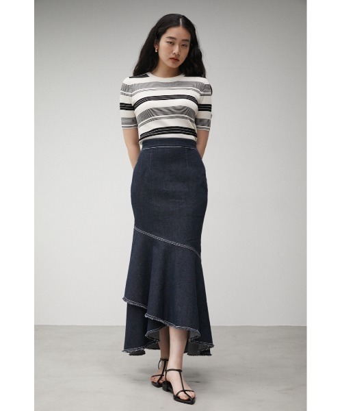 AZUL by moussy（アズールバイマウジー）の「MERMAID DENIM FLARE SKIRT/マーメイドデニムフレアスカート（デニムスカート・レディース・ワンウォッシュ/オフホワイト・MEDIUM/SMALL）」の5枚目の写真