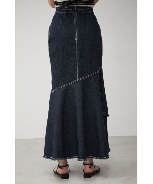 AZUL by moussy（アズールバイマウジー）の「MERMAID DENIM FLARE SKIRT/マーメイドデニムフレアスカート（デニムスカート・レディース・ワンウォッシュ/オフホワイト・MEDIUM/SMALL）」の9枚目の写真