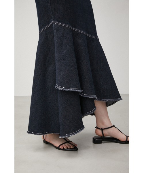 AZUL by moussy（アズールバイマウジー）の「MERMAID DENIM FLARE SKIRT/マーメイドデニムフレアスカート（デニムスカート・レディース・ワンウォッシュ/オフホワイト・MEDIUM/SMALL）」の12枚目の写真