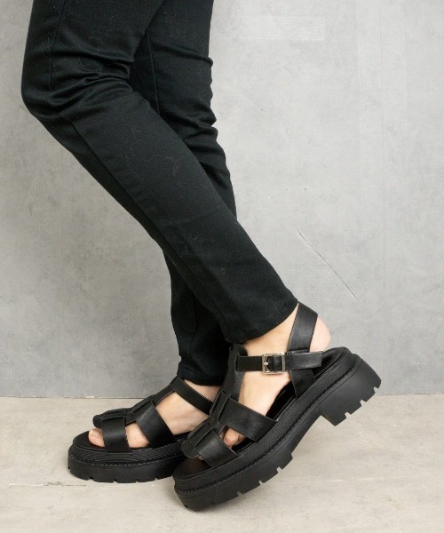 Fabby fabby（ファビィーファビィー）の「グルカバックバンドスポーツサンダル（サンダル・レディース・ブラック/オフホワイト・SMALL/MEDIUM/LARGE）」の12枚目の写真