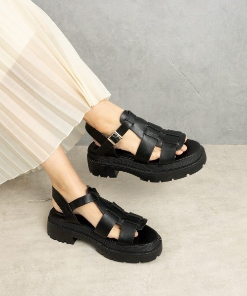 Fabby fabby（ファビィーファビィー）の「グルカバックバンドスポーツサンダル（サンダル・レディース・ブラック/オフホワイト・SMALL/MEDIUM/LARGE）」の13枚目の写真