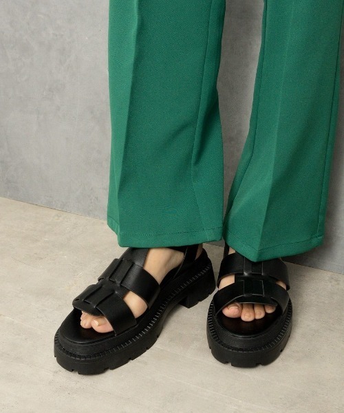 Fabby fabby（ファビィーファビィー）の「グルカバックバンドスポーツサンダル（サンダル・レディース・ブラック/オフホワイト・SMALL/MEDIUM/LARGE）」の14枚目の写真