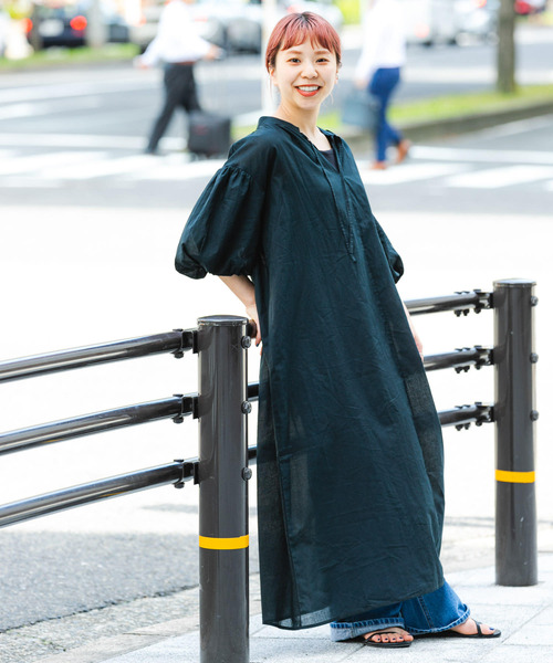 ITEMS URBANRESEARCH（アイテムズ アーバンリサーチ）の「ボイルカフタンワンピース（ワンピース・レディース・パープル/ブラック・FREE）」の2枚目の写真