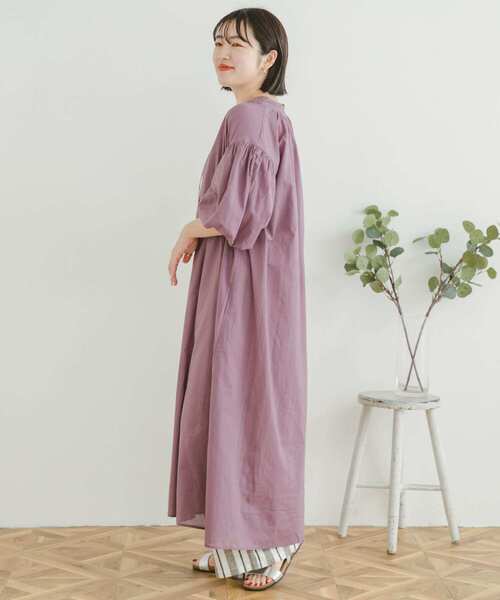 ITEMS URBANRESEARCH（アイテムズ アーバンリサーチ）の「ボイルカフタンワンピース（ワンピース・レディース・パープル/ブラック・FREE）」の17枚目の写真