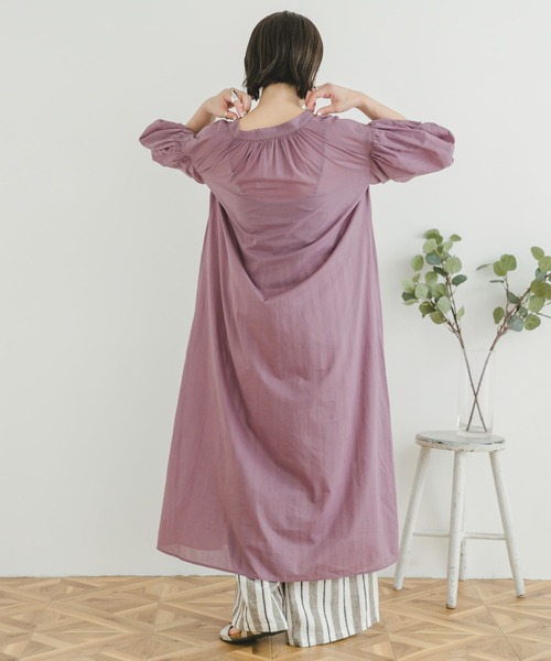 ITEMS URBANRESEARCH（アイテムズ アーバンリサーチ）の「ボイルカフタンワンピース（ワンピース・レディース・パープル/ブラック・FREE）」の18枚目の写真