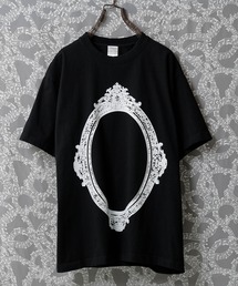 ROUND FRAME T-SHIRT