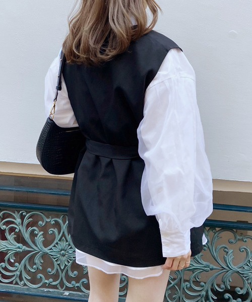 one after another NICE CLAUP（ワンアフターアナザーナイスクラップ）の「新色追加/NCロゴブローチ付きベスト（ベスト・レディース・ブラック/ブラック系その他/アイボリー・FREE）」の11枚目の写真