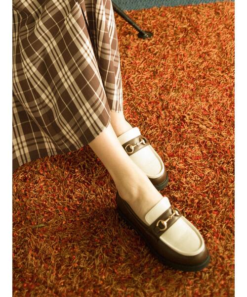 Lugnoncure（ルノンキュール）の「ビットローファー（ローファー・レディース・ベージュ/ブラウン/ブラック・M/L）」の7枚目の写真