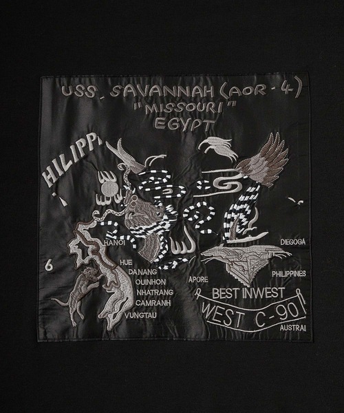 ENDER PRODUCTS(エンダープロダクツ)の「スーベニア刺繍 ビッグシルエットポンチL/Sカットソー【ENDER PRODUCTS/エンダープロダクツ】(Tシャツ/カットソー・メンズ・オフホワイト/スミクロ/ブラック・L/M)」の11枚目の写真