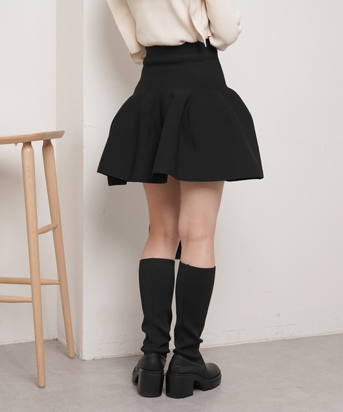希少✨COMME des GARCONS フレアミニスカート Chico（チコ）の「デザインボリュームニットフレアミニスカート