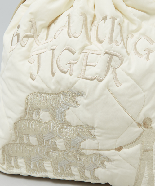 ABAHOUSE（アバハウス）の「スーベニア刺繍キルティングバッグ/GOLF PUNK /ユニセックス（バックパック/リュック・メンズ・ホワイト/グレイッシュブルー/ブラック・フリー）」の17枚目の写真