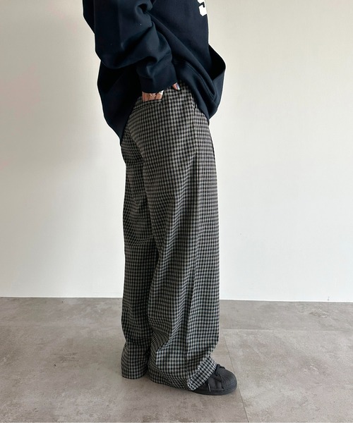 apres jour mignon（アプレジュールミニョン）の「ゆるストレートパンツ【ZOZOTOWN限定アイテム】（スラックス・レディース・モカ/ブルー系その他/ネイビー/チャコールグレー/ブラック・MEDIUM/X-LARGE/SMALL）」の8枚目の写真