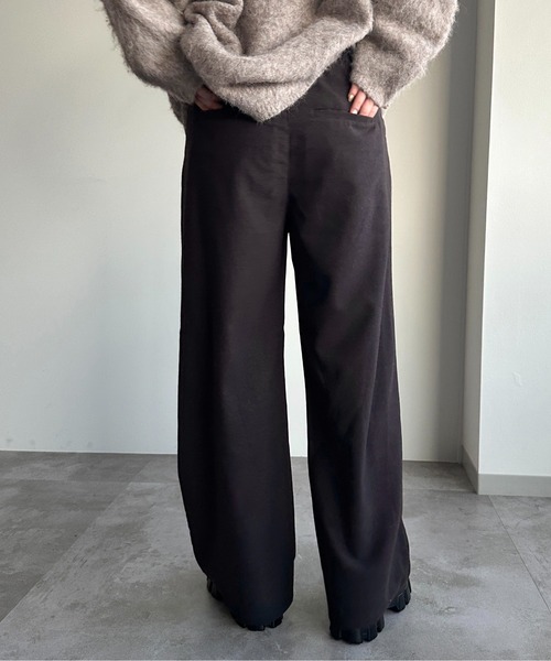 apres jour mignon（アプレジュールミニョン）の「ゆるストレートパンツ【ZOZOTOWN限定アイテム】（スラックス・レディース・モカ/ブルー系その他/ネイビー/チャコールグレー/ブラック・MEDIUM/X-LARGE/SMALL）」の11枚目の写真