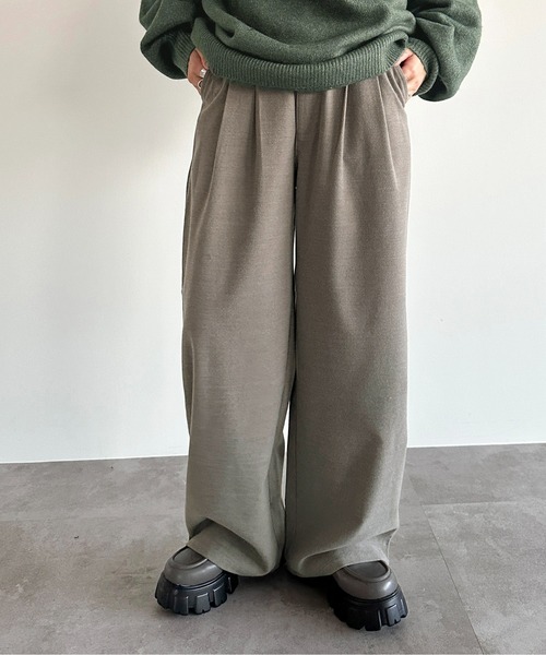 apres jour mignon（アプレジュールミニョン）の「ゆるストレートパンツ【ZOZOTOWN限定アイテム】（スラックス・レディース・モカ/ブルー系その他/ネイビー/チャコールグレー/ブラック・MEDIUM/X-LARGE/SMALL）」の7枚目の写真