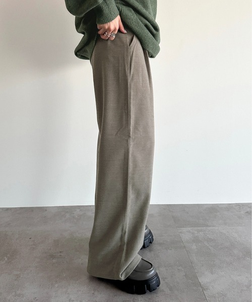 apres jour mignon（アプレジュールミニョン）の「ゆるストレートパンツ【ZOZOTOWN限定アイテム】（スラックス・レディース・モカ/ブルー系その他/ネイビー/チャコールグレー/ブラック・MEDIUM/X-LARGE/SMALL）」の21枚目の写真