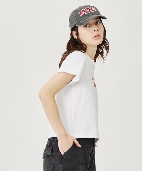 MILKFED.（ミルクフェド）の「ICING SCRIPT COMPACT S/S TEE（Tシャツ/カットソー・レディース・ライトピンク/レッド/ピンク・M/S）」の7枚目の写真