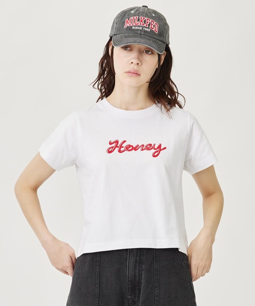 MILKFED.（ミルクフェド）の「ICING SCRIPT COMPACT S/S TEE（Tシャツ/カットソー・レディース・ライトピンク/レッド/ピンク・M/S）」の4枚目の写真