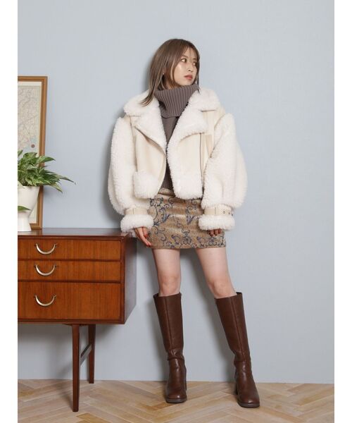 MURUA（ムルーア）の「ラウンドロングブーツ（ブーツ・レディース・ブラウン/ブラック・24.5/23.5/22.5）」の15枚目の写真