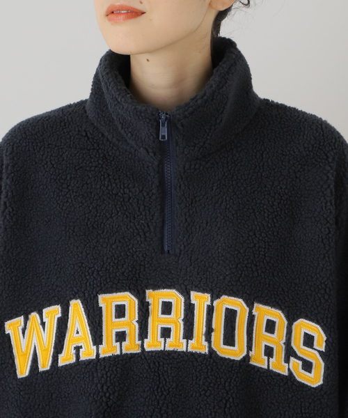 Spick & Span（スピックアンドスパン）の「【OFF THE COURT by NBA（オフザコートバイエヌビーエー）】 TeamLogo Boa Fleece（その他トップス・レディース・グリーン/ネイビー/オレンジ・FREE）」の11枚目の写真