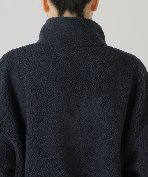 Spick & Span（スピックアンドスパン）の「【OFF THE COURT by NBA（オフザコートバイエヌビーエー）】 TeamLogo Boa Fleece（その他トップス・レディース・グリーン/ネイビー/オレンジ・FREE）」の22枚目の写真