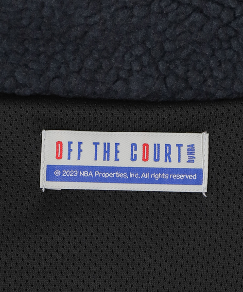 Spick & Span（スピックアンドスパン）の「【OFF THE COURT by NBA（オフザコートバイエヌビーエー）】 TeamLogo Boa Fleece（その他トップス・レディース・グリーン/ネイビー/オレンジ・FREE）」の7枚目の写真