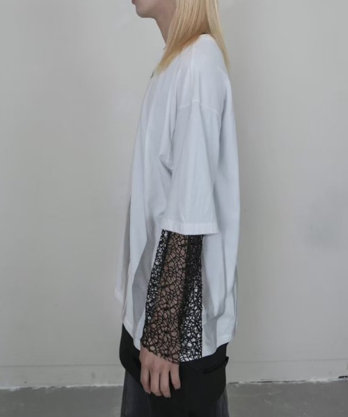 Bizarre Maiden（ビザールメイデン）の「ストリートファッション Bizarre Maiden ビザール メイデン mesh faux layered tee メッシュ レイヤード風Tシャツ 重ね着風ロンT 長袖 半袖 Tシャツオーバーサイズ ビッグシルエット パンクストリート（Tシャツ/カットソー・メンズ・ホワイト・L）」の9枚目の写真
