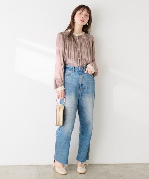 natural couture（ナチュラルクチュール）の「マット釦とろみサテンブラウス（シャツ/ブラウス・レディース・その他1/ラベンダー/ピンク/オフホワイト/ブルー/チャコールグレー/ピンクベージュ/ブラウン/ボルドー・FREE）」の13枚目の写真