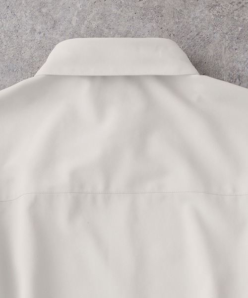 MONO-MART（モノマート）の「綾トロミ オーバーサイズドレープリラクシング半袖シャツ（シャツ/ブラウス・メンズ・アイボリー/ブラック/ブルーグレー/ブルーグリーン/チャコール/モカ/ダークブラウン/ダークネイビー/ライトグレー/バーガンディー・M/L）」の22枚目の写真